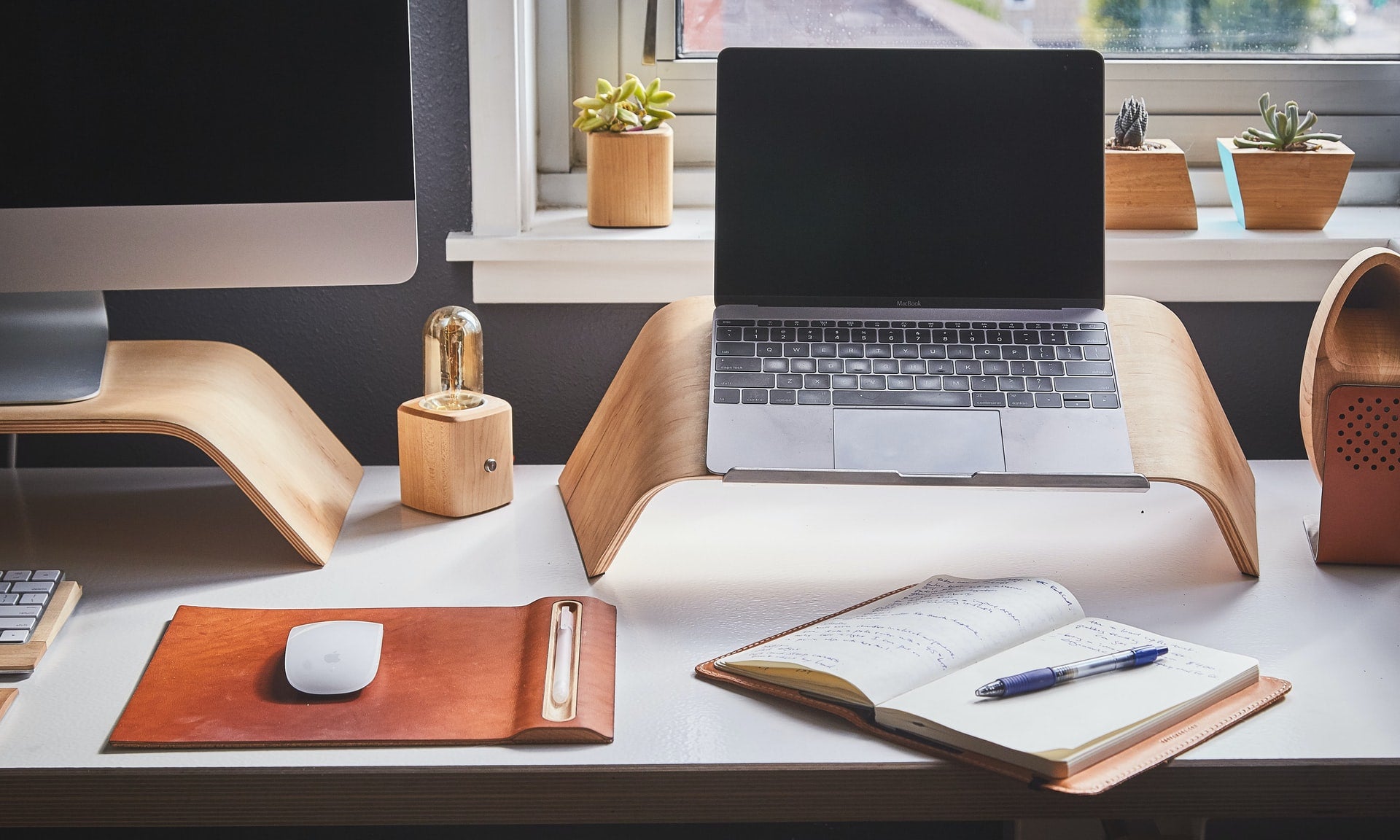 Is Your Company Giving You a Home Office Budget? Here’s How to Make the Most of It.