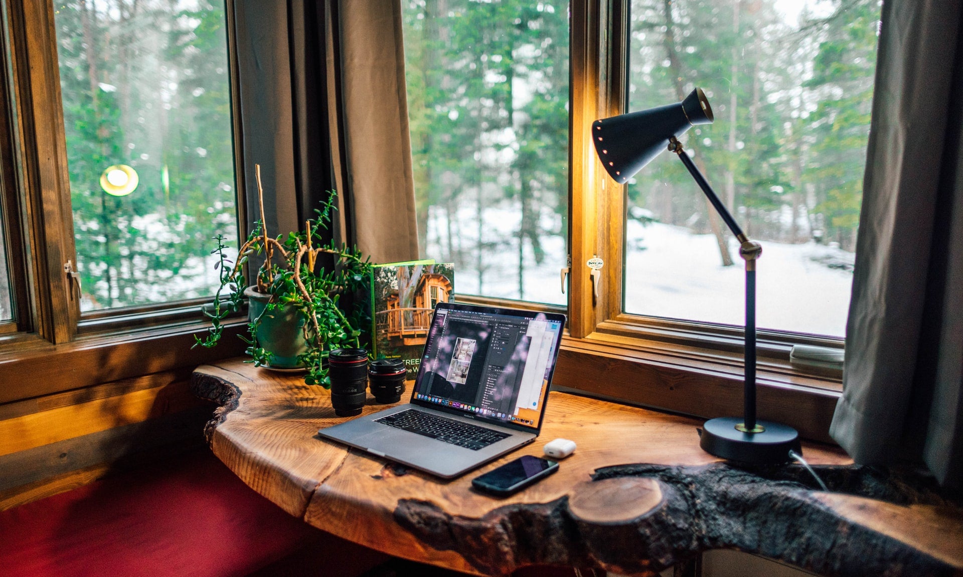How to Build More Movement into Your Workday (So You Get Healthier While You Work)