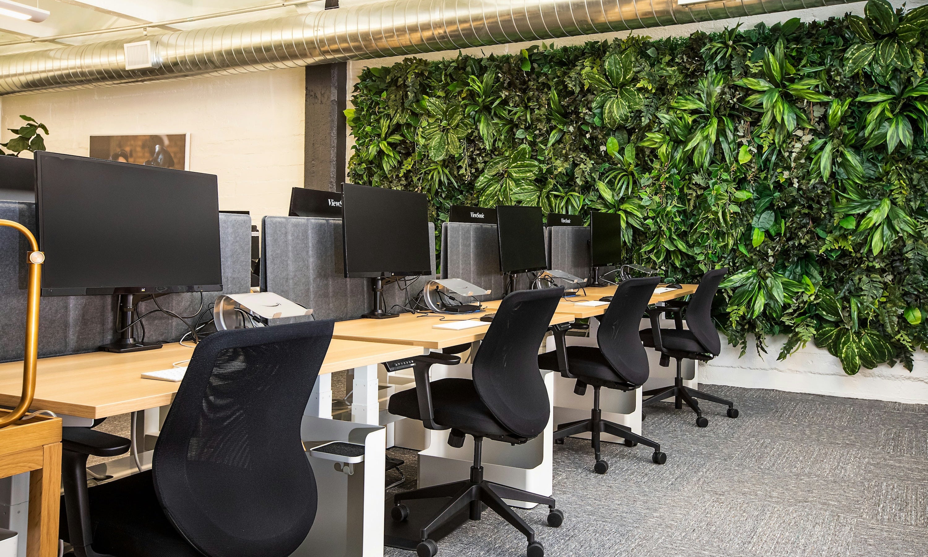 4 Ways to Improve Your Office Ergonomics