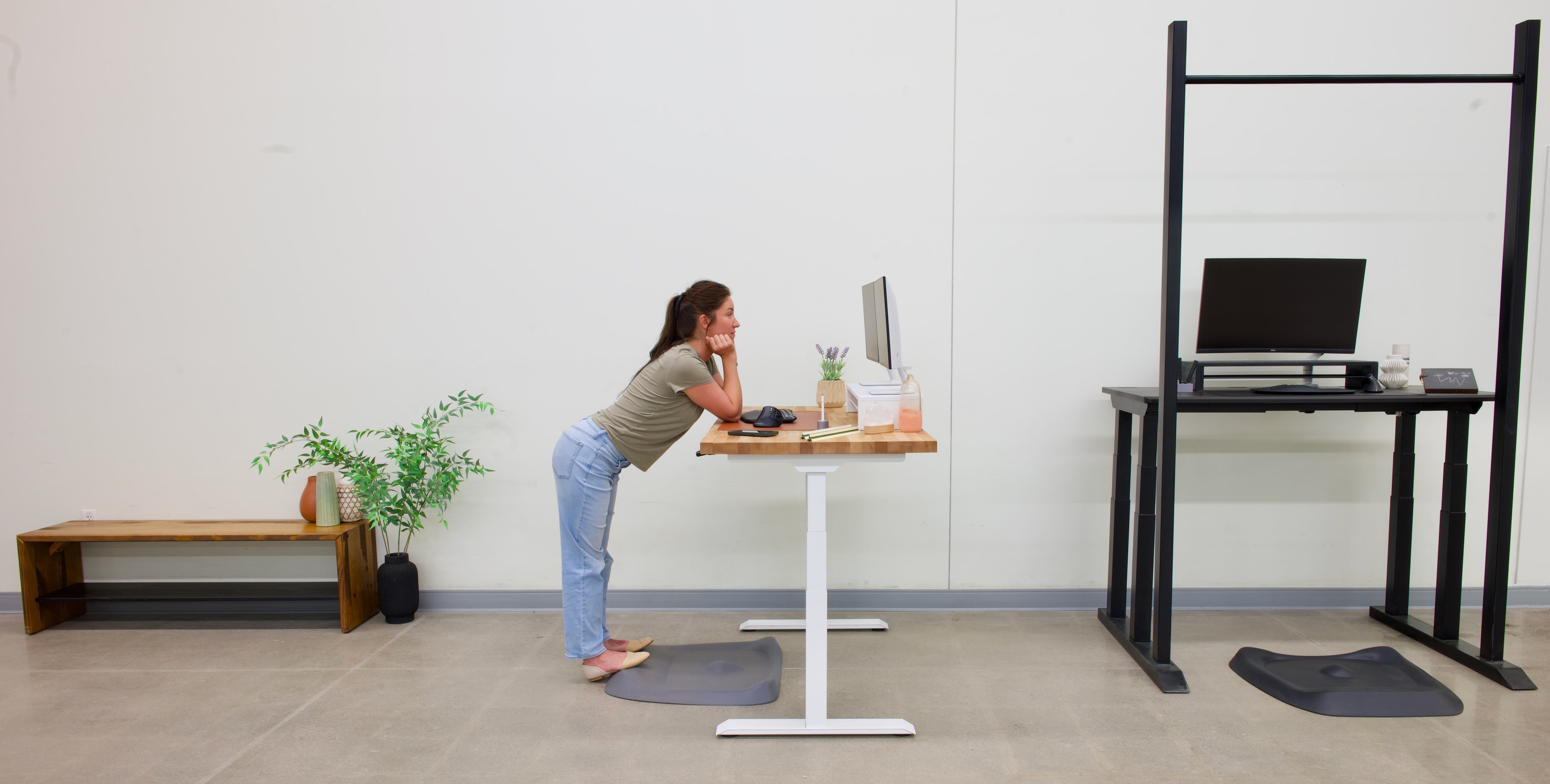 Tempo Automatic Standing Desk by Ergodriven